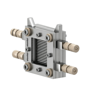 ATOMFAIR® visual MEA cell type B with central rectangular window, parallel channels, and bilateral lateral ports.