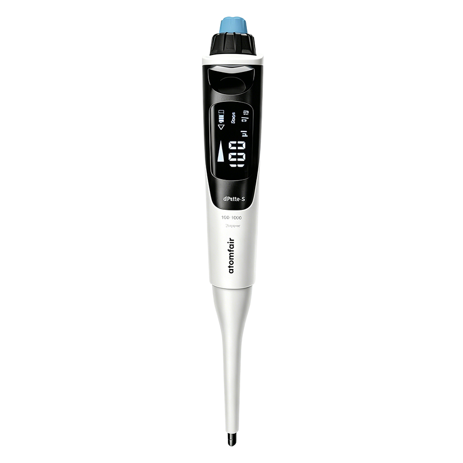 dPette-S Single-Channel 5-50 µL 0.1 µL Pipette ATOMFAIR® 1 ATOMFAIR® 5-50 uL electronic pipette optimized in a digital testing setup for analytical workflow sampling.