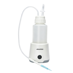 ATOMFAIR® SmartVAC benchtop vacuum aspiration system fitted with a pipette tip for laboratory liquid supernatant extraction.